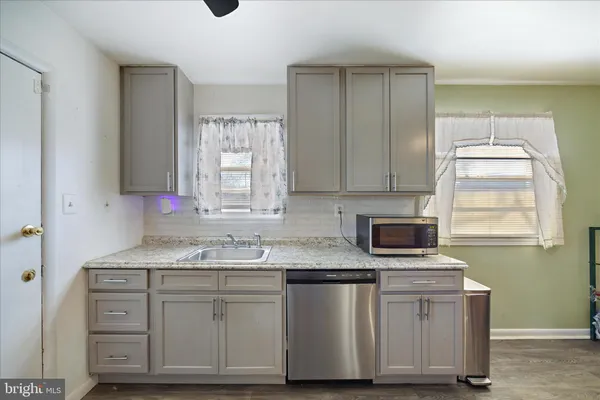 $399,900 | 749 Audrey Lane, Oxon Hill, MD 20745