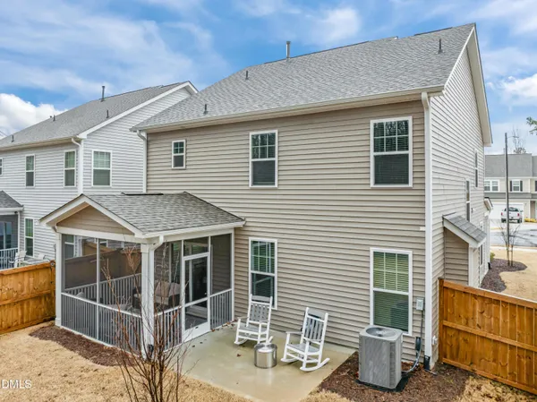 $448,500 | 1110 Caswell Way Court, Durham, NC 27703