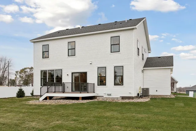 $519,990 | 10372 Griffin Avenue South, Cottage Grove, MN 55016