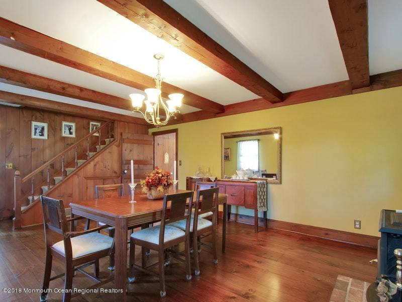 33 Heyers Mill Road Colts Neck, NJ 07722 - Photo 4 of 30 011-291860-IMG_6651_7031348