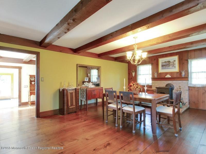 33 Heyers Mill Road Colts Neck, NJ 07722 - Photo 5 of 30 010-291860-IMG_6648_7031345