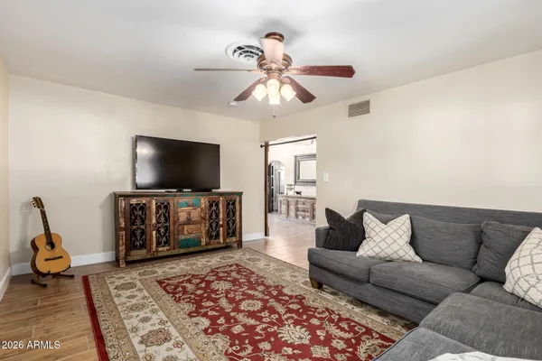 $874,000 | 3126 North 42nd Street, Phoenix, AZ 85018