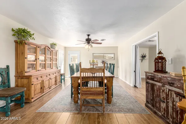 $874,000 | 3126 North 42nd Street, Phoenix, AZ 85018