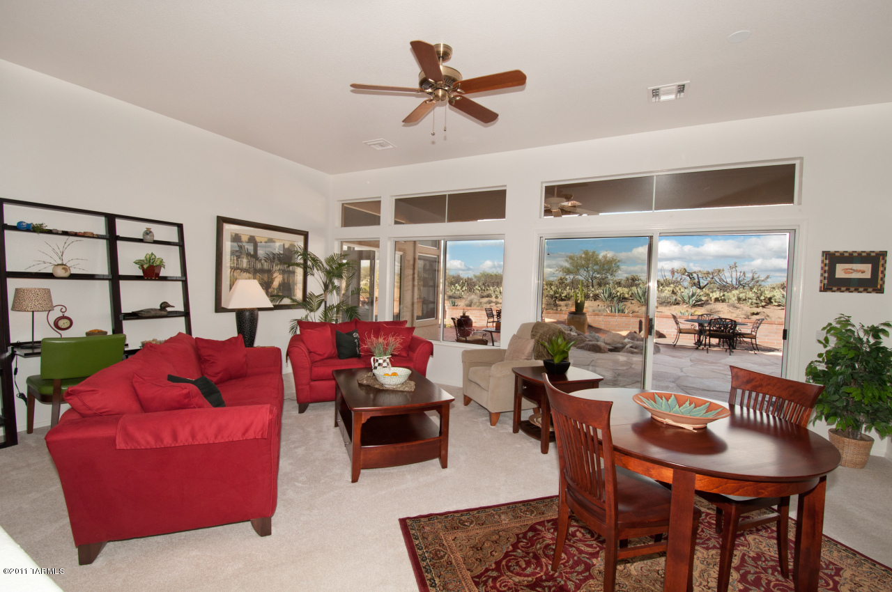 1781 East Crown Ridge Way Tucson, AZ 85755 - Photo 2 of 23