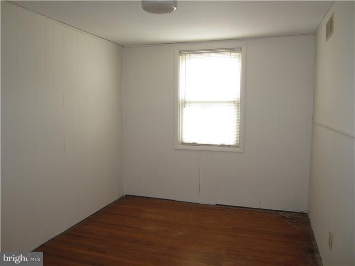 5303 Delmar Road Clifton Heights, PA 19018 - Photo 12 of 15 Bedroom 2