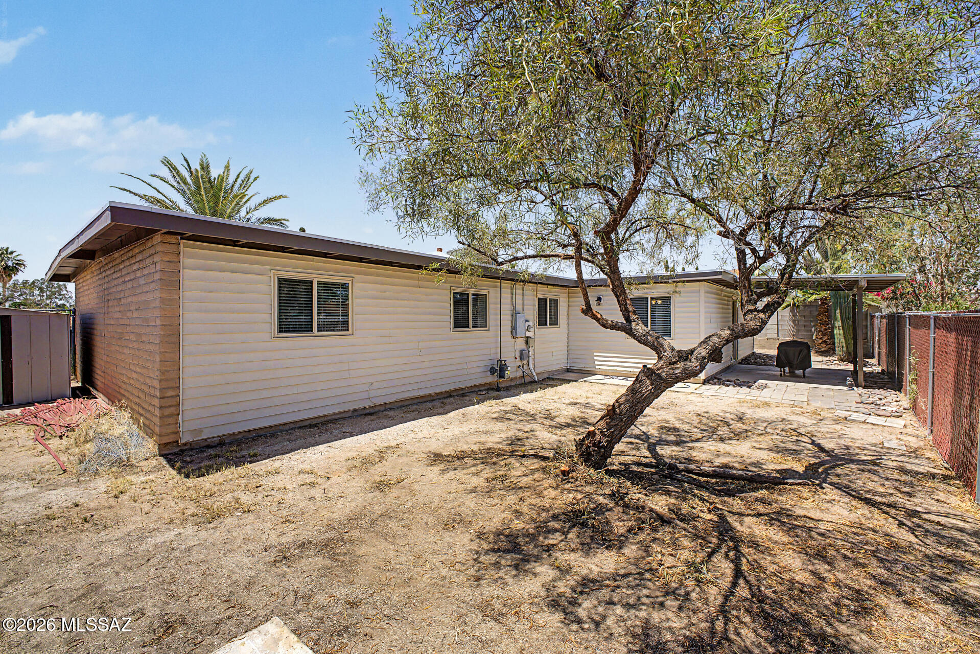 3249 South Serena Circle Tucson, AZ 85730 - Photo 27 of 27 Backyard with storage shed