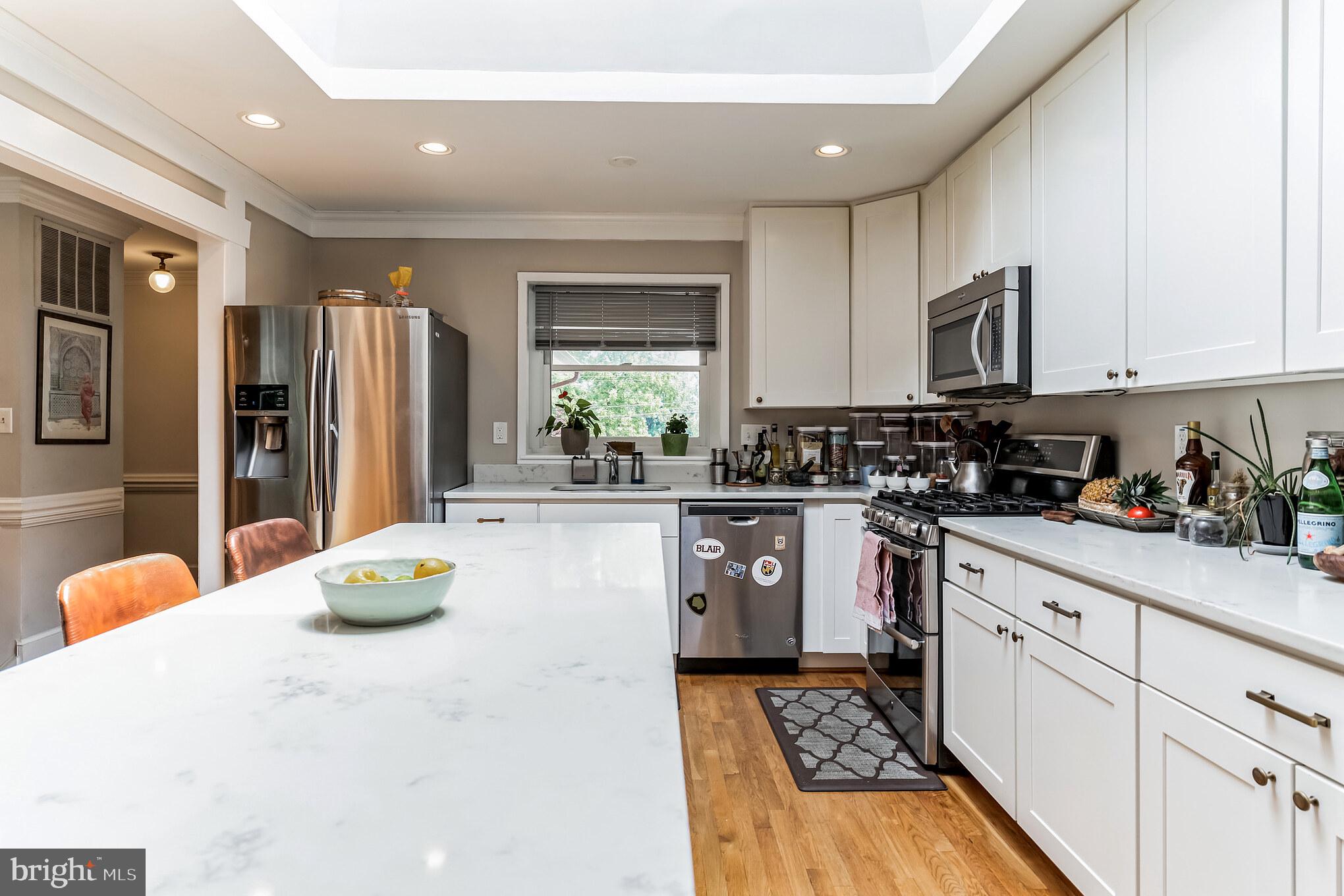 9329 Harvey Road Silver Spring, MD 20910 - Photo 3 of 40