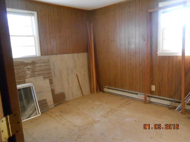 2776 Ridge Drive Nunnelly, TN 37137 - Photo 7 of 11 back bedroom