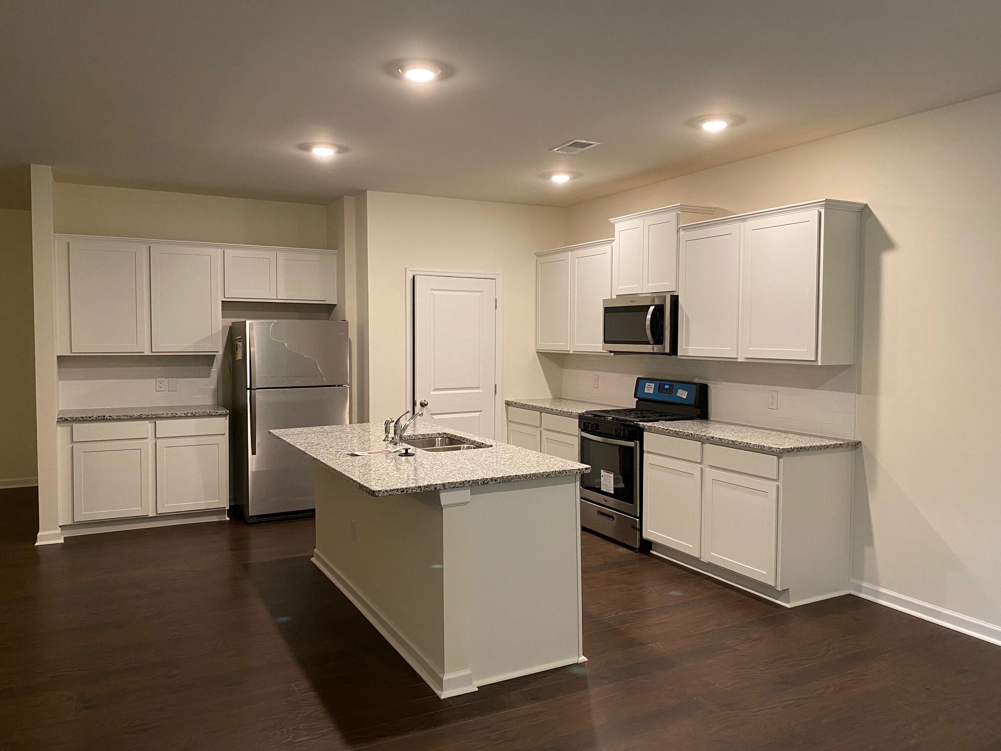 6279 Prickly Loop Ooltewah, TN 37363 - Photo 4 of 27 IMG_8809