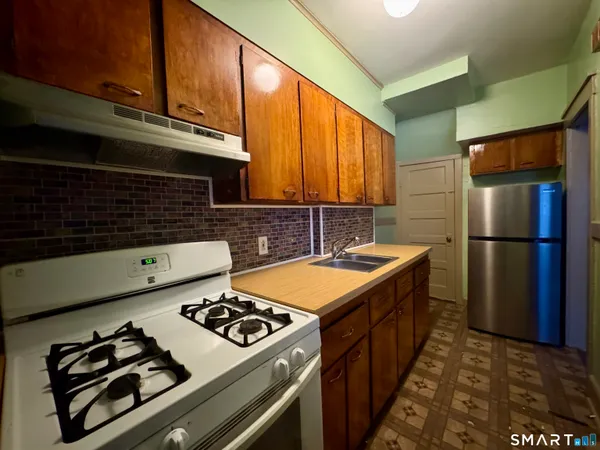 $1,700 | 45 Ives Street, Waterbury, CT 06704