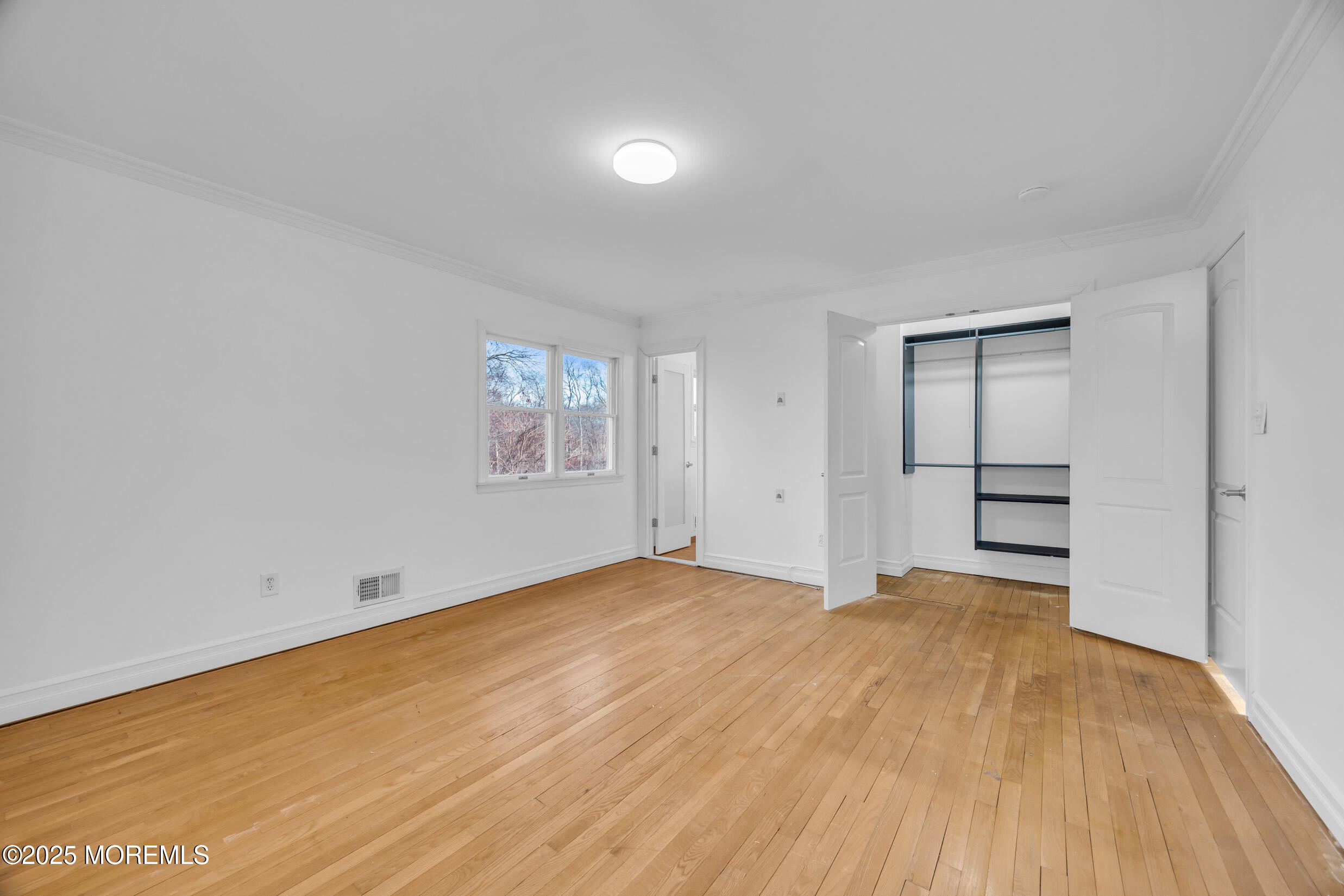 107 Old Bridge Drive Howell, NJ 07731 - Photo 16 of 26 5 (12)