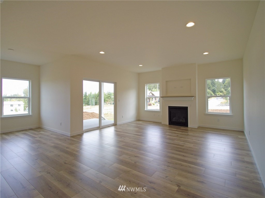 1433 Rook Drive Port Angeles, WA 98362 - Photo 7 of 25 Gallery Image 7