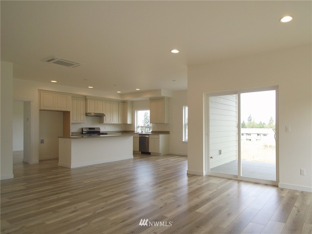 1433 Rook Drive Port Angeles, WA 98362 - Photo 8 of 25 Gallery Image 8