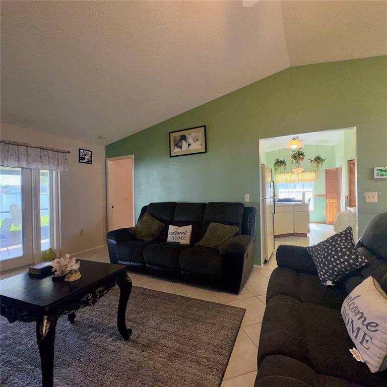 726 Stillview Circle Brandon, FL 33510 - Photo 15 of 44