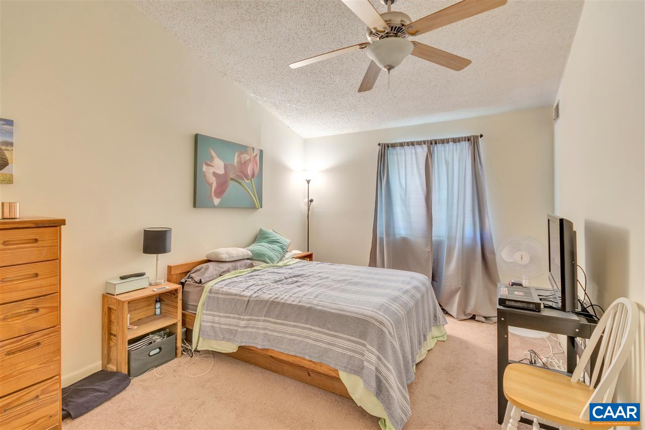 109 Turtle Creek Road, Unit 12 Charlottesville, VA 22901 - Photo 8 of 14 Gallery Image 8