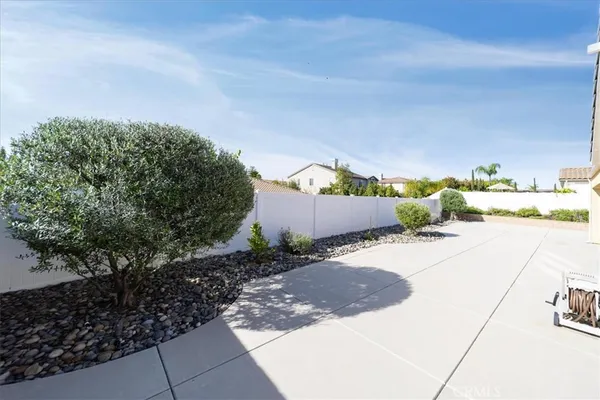 $999,500 | 28791 Blue Larkspur Court, Murrieta, CA 92563