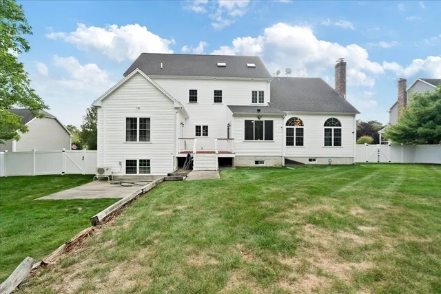 $1,500 | 0 Confidential Street, Plainville, MA 02762