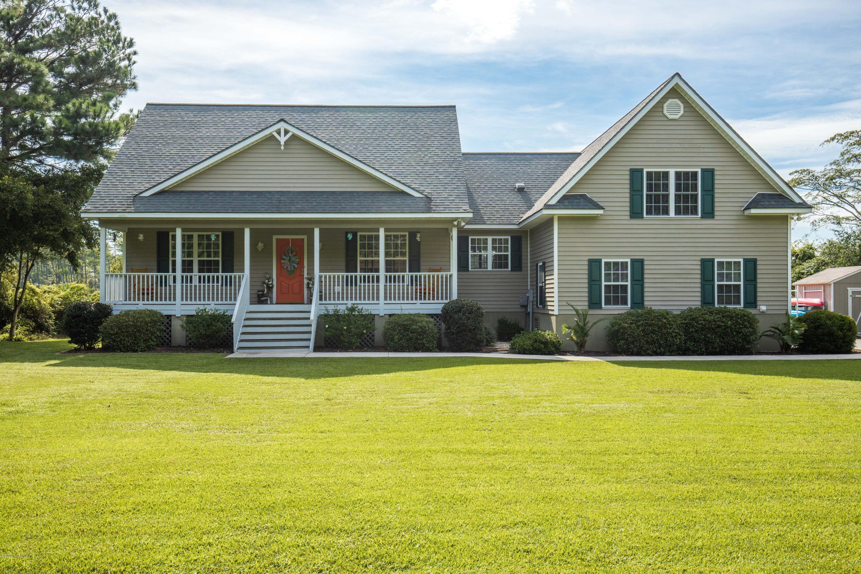 135 Heron Point Road Beaufort, NC 28516 - Photo 1 of 60 Picture Perfect Waterfront!