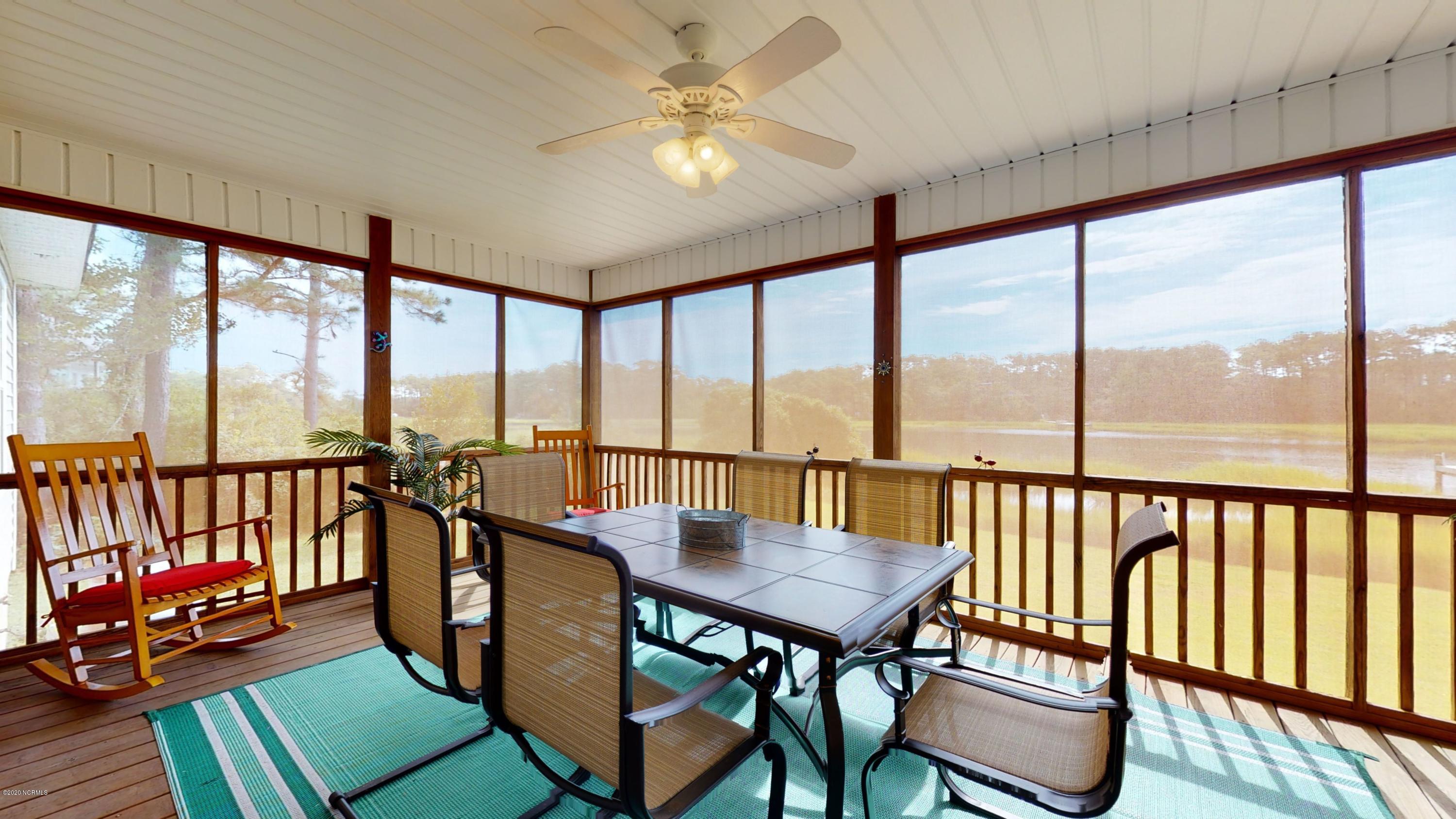 135 Heron Point Road Beaufort, NC 28516 - Photo 11 of 60 Screened Porch