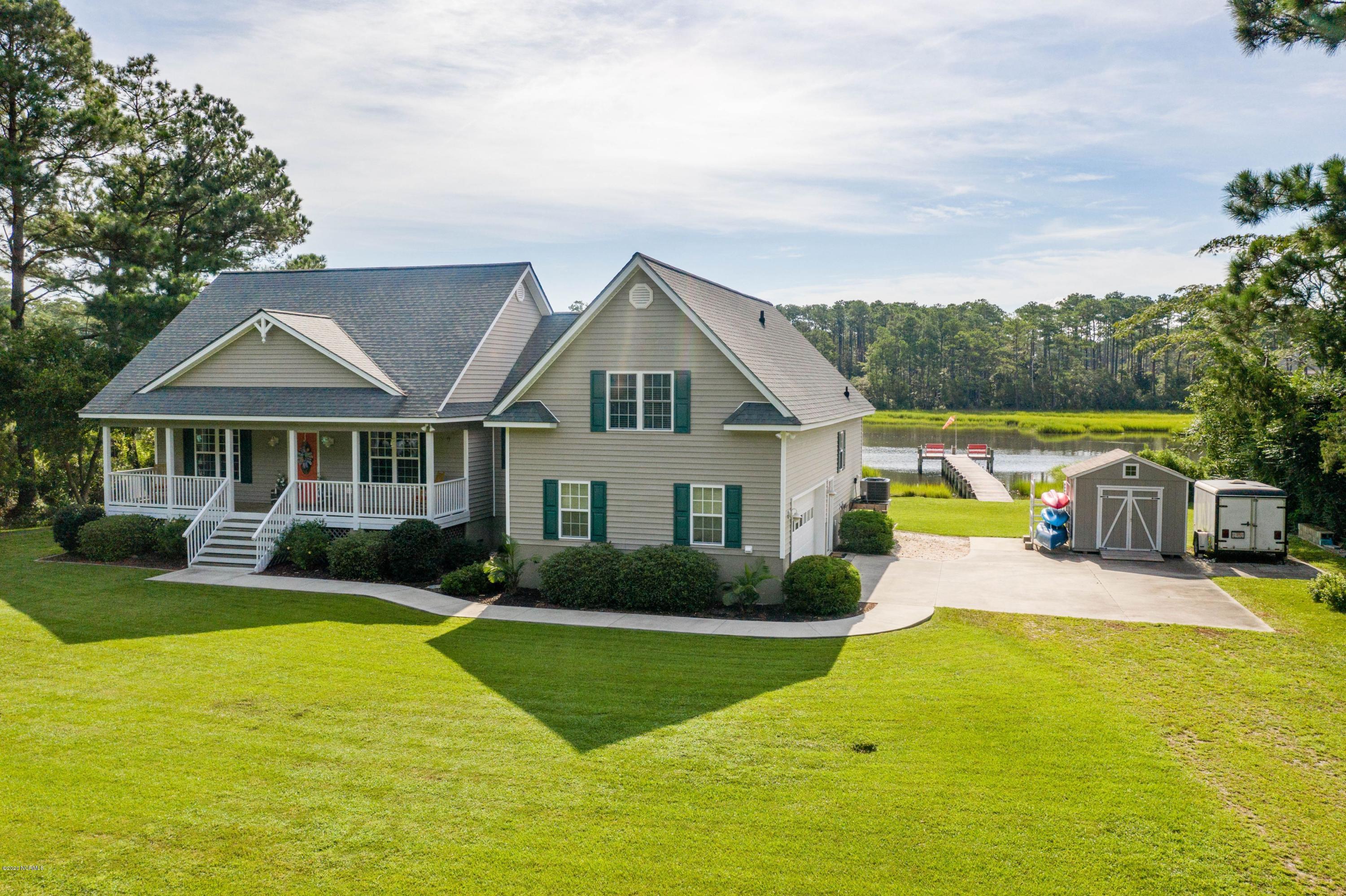 135 Heron Point Road Beaufort, NC 28516 - Photo 2 of 60 w/ 2-Car Garage!