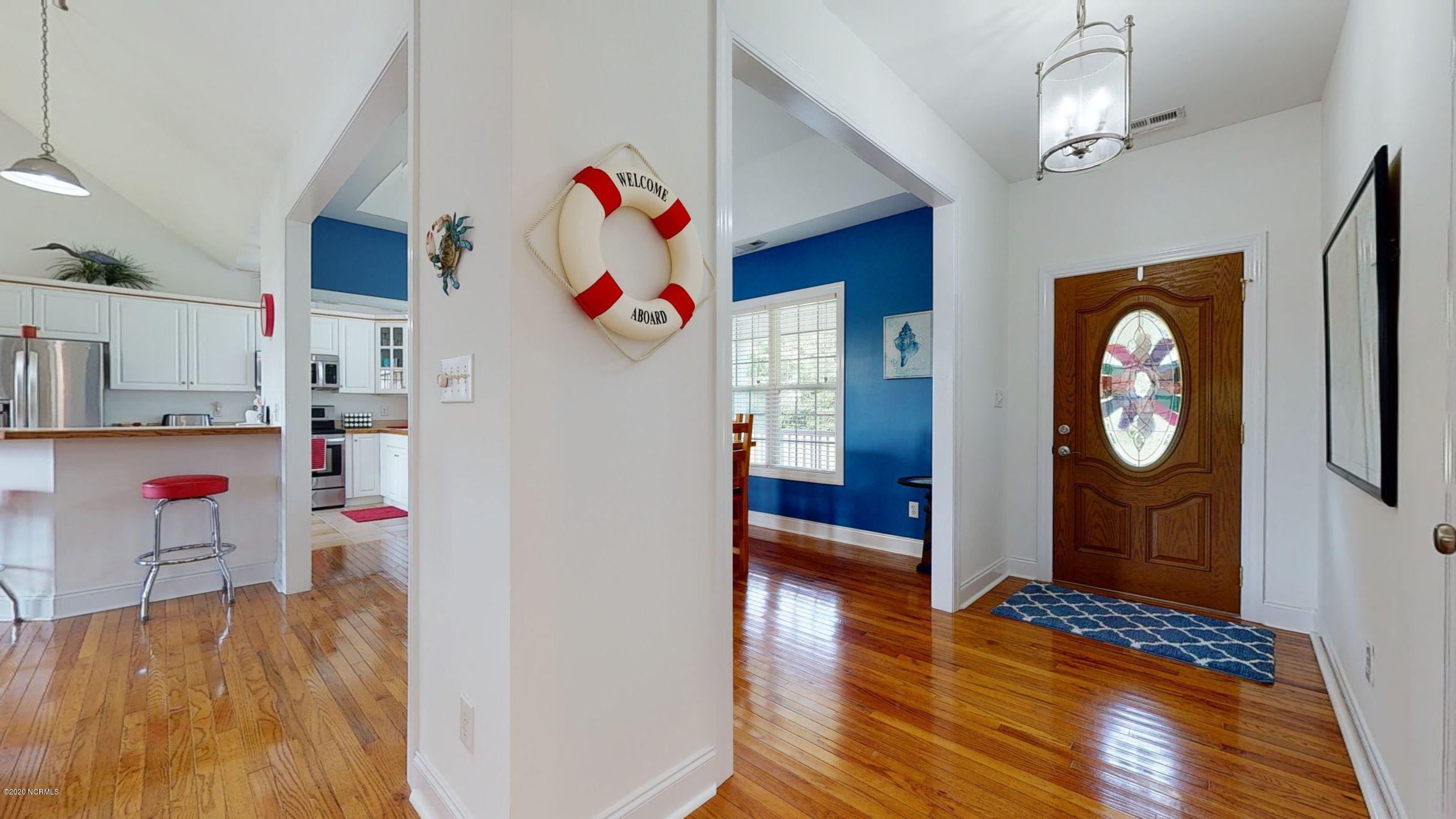 135 Heron Point Road Beaufort, NC 28516 - Photo 5 of 60 Entry Foyer, Dining, & Kitchen