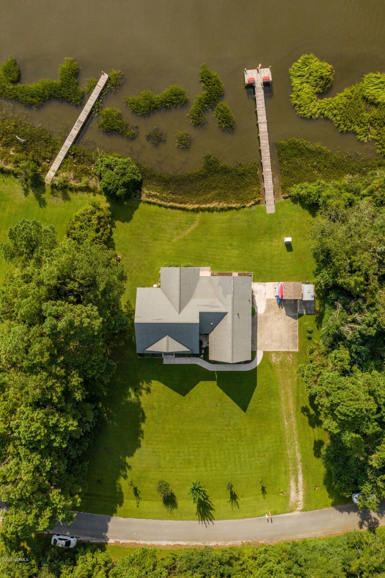 135 Heron Point Road Beaufort, NC 28516 - Photo 59 of 60 Top-Down View