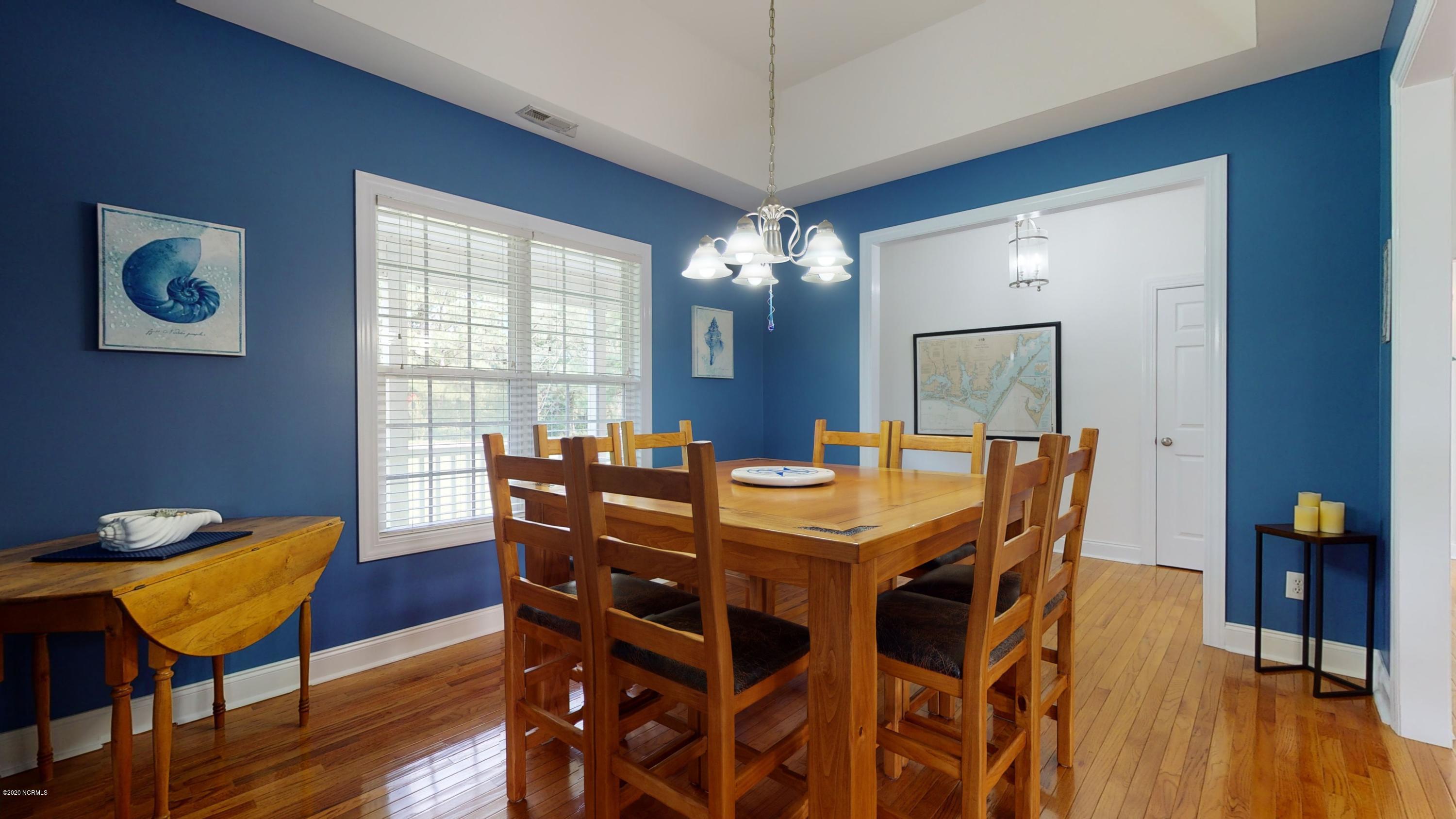 135 Heron Point Road Beaufort, NC 28516 - Photo 6 of 60 Dining Room