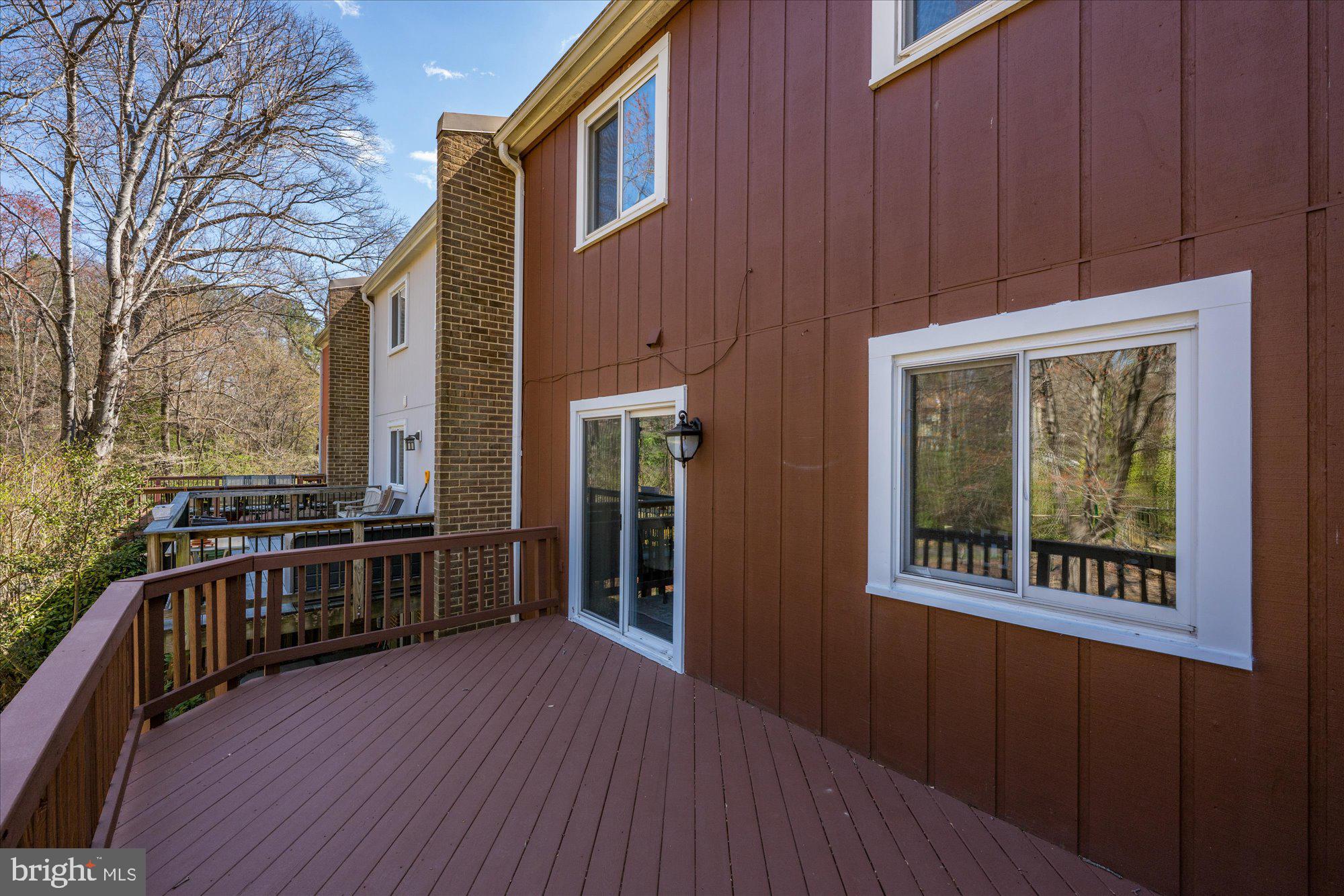 1431 Greenmont Court Reston, VA 20190 - Photo 14 of 15 Deck