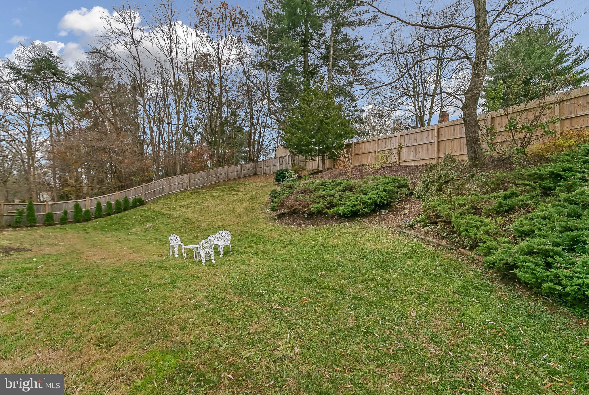 2608 Village Lane Silver Spring, MD 20906 - Photo 41 of 43 Fenced bacxkyard