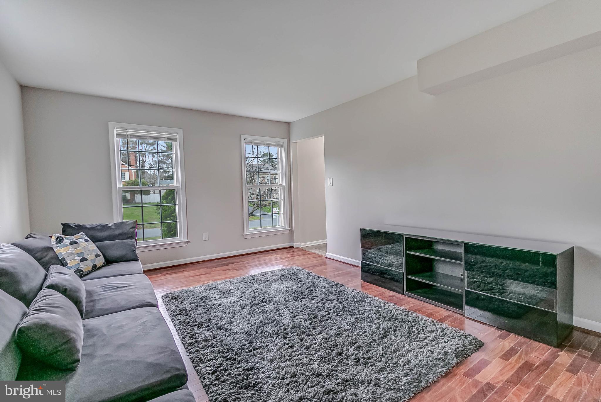 2608 Village Lane Silver Spring, MD 20906 - Photo 9 of 43 Formal living room