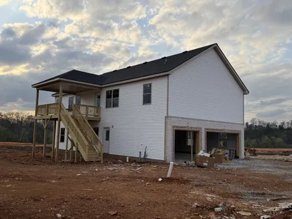 $447,400 | 323 Cardinal Crk Drive, Clarksville, TN 37040