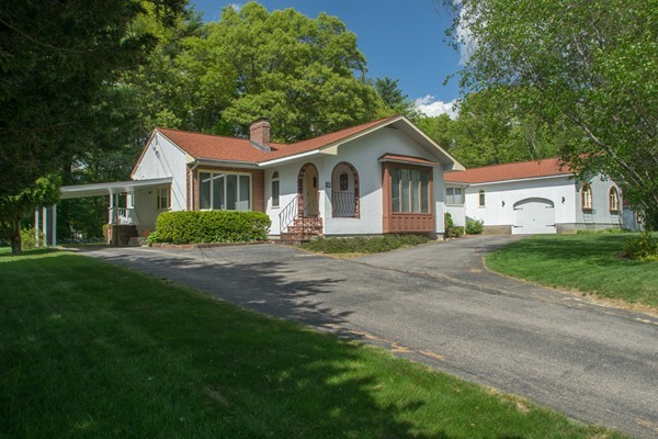 14 Westview Road Medfield, MA 02052 - Photo 1 of 19 Gallery Image 1