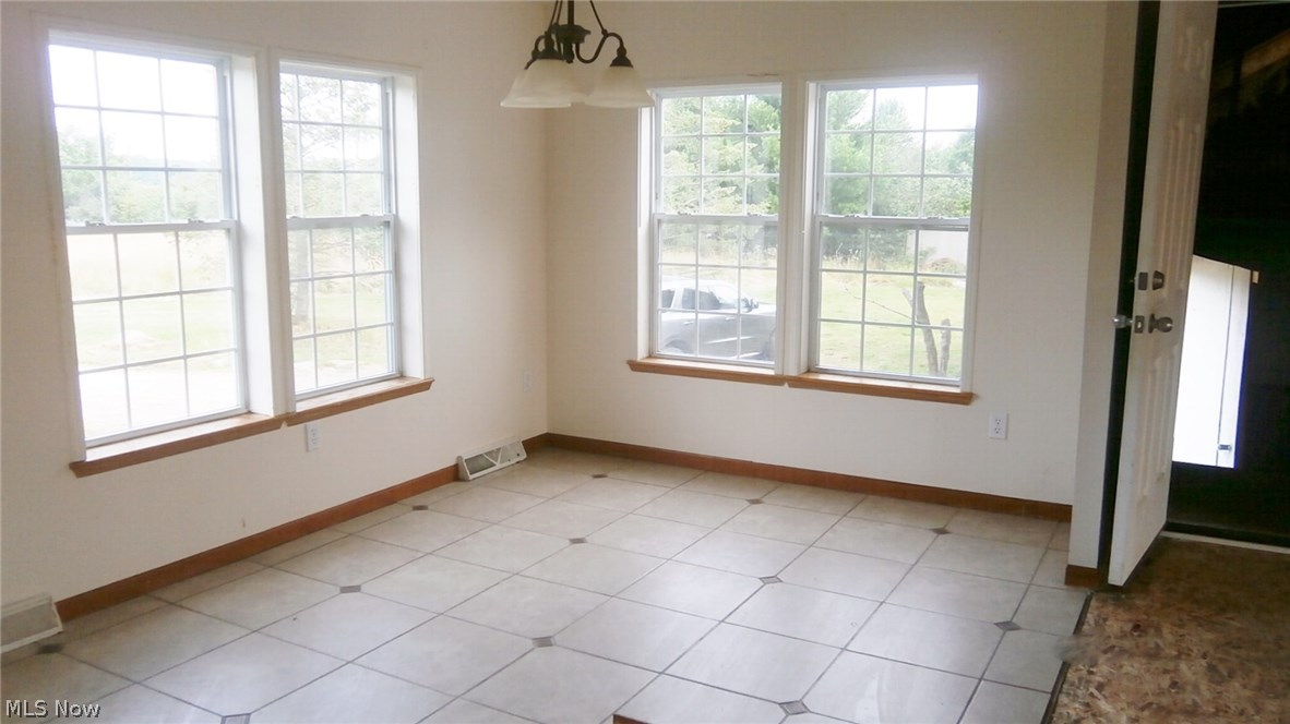 5085 Hyde Road Rome, OH 44085 - Photo 21 of 35