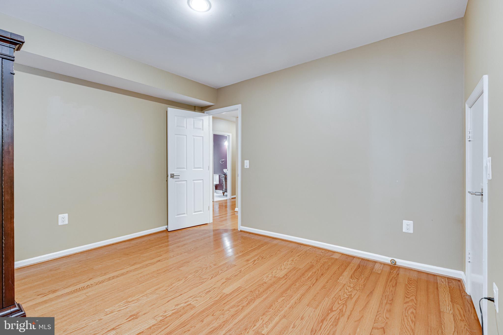 1498 Hampton Hill Circle McLean, VA 22101 - Photo 34 of 51