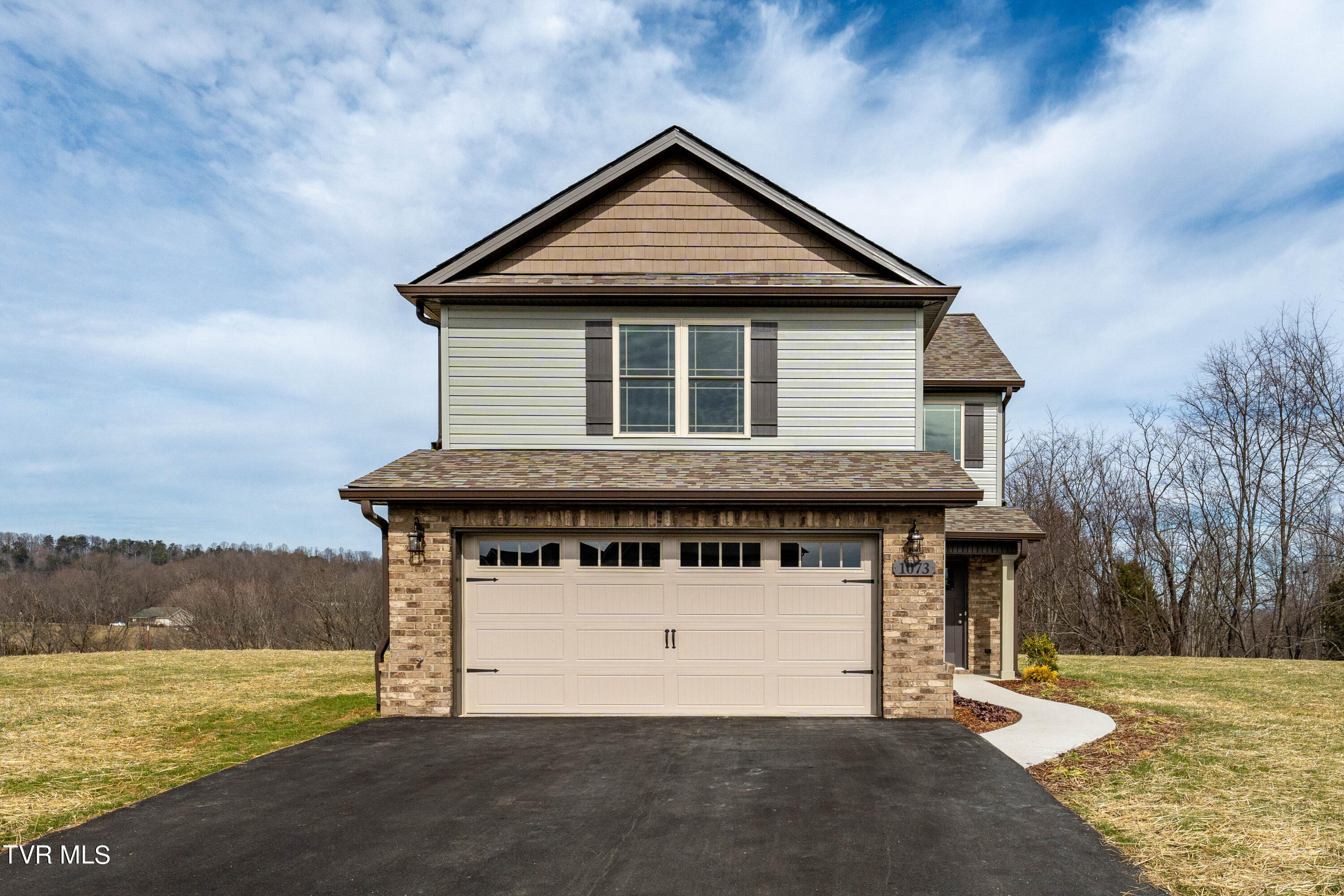 1073 Riddle Ridge Jonesborough, TN 37659 - Photo 2 of 41 1073 Riddle Rdg (1 of 40)