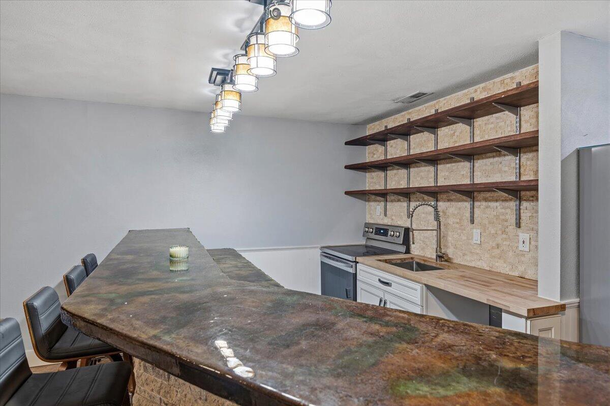 4713 Bears Paw Court Springfield, IL 62711 - Photo 36 of 49