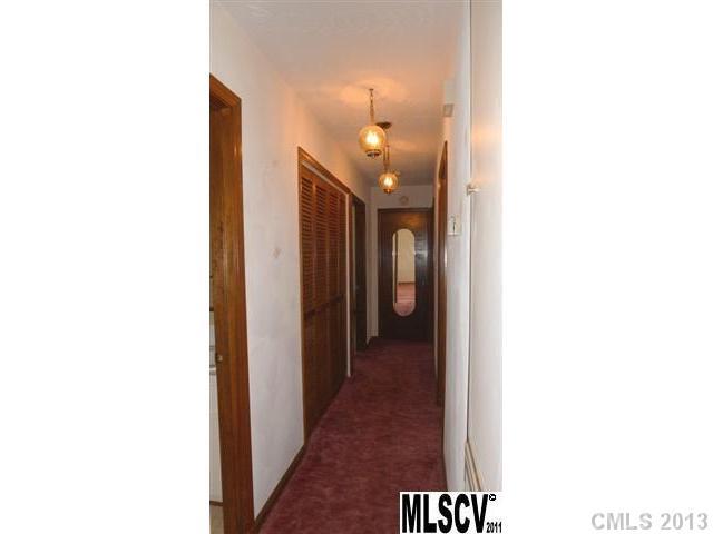 2385 Tarlton Drive Conover, NC 28613 - Photo 6 of 16 Gallery Image 6