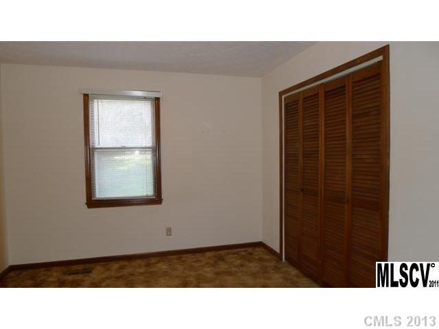 2385 Tarlton Drive Conover, NC 28613 - Photo 10 of 16 Gallery Image 10