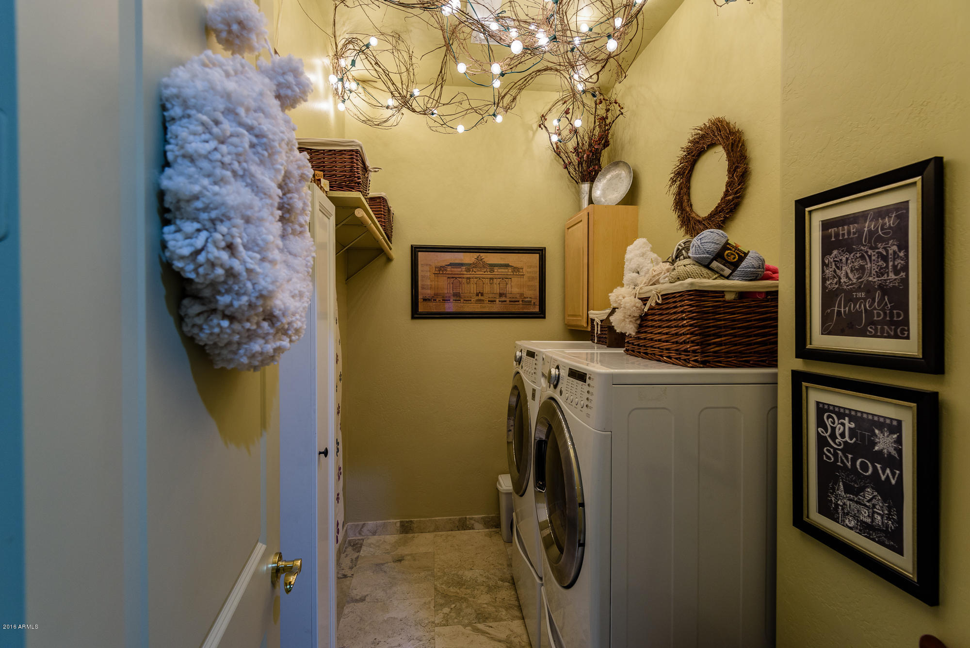 39009 North 2nd Place Phoenix, AZ 85086 - Photo 53 of 61 Laundry (2)