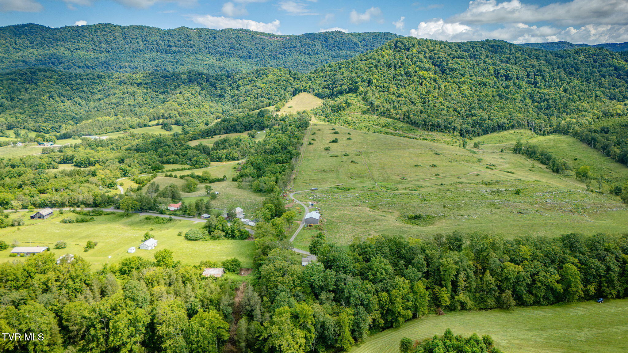 4151 Sugar Run Road Jonesville, VA 24263 - Photo 35 of 37 105