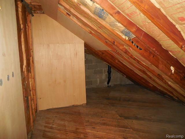 15729 Evergreen Road Detroit, MI 48223 - Photo 12 of 21 261-839261 BEdroom 2 (2).jpg