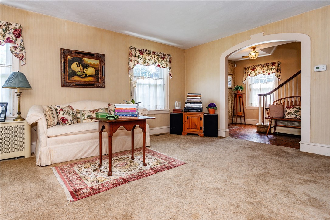 64 Riverfarm Road Cranston, RI 02910 - Photo 12 of 48