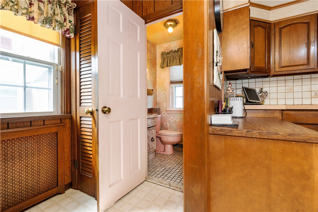 64 Riverfarm Road Cranston, RI 02910 - Photo 23 of 48