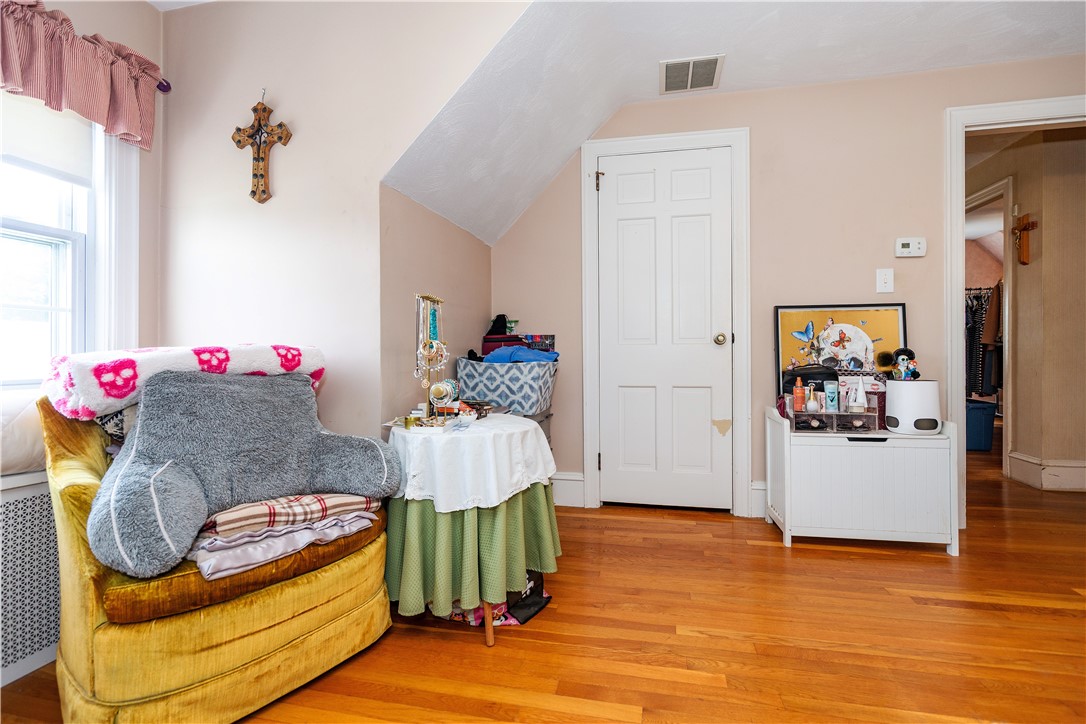 64 Riverfarm Road Cranston, RI 02910 - Photo 36 of 48