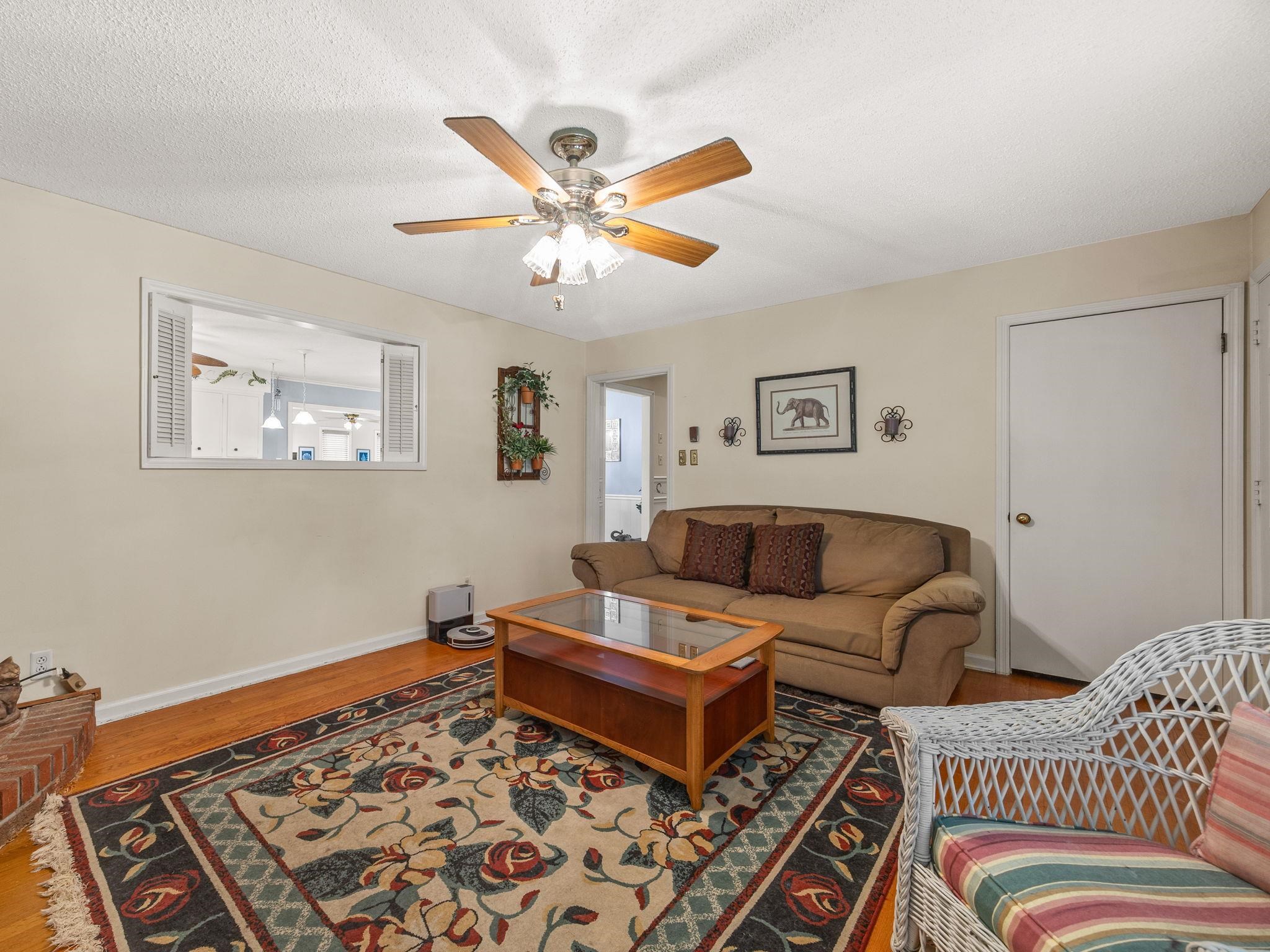 1303 Springfield Road Boiling Springs, SC 29316 - Photo 7 of 43