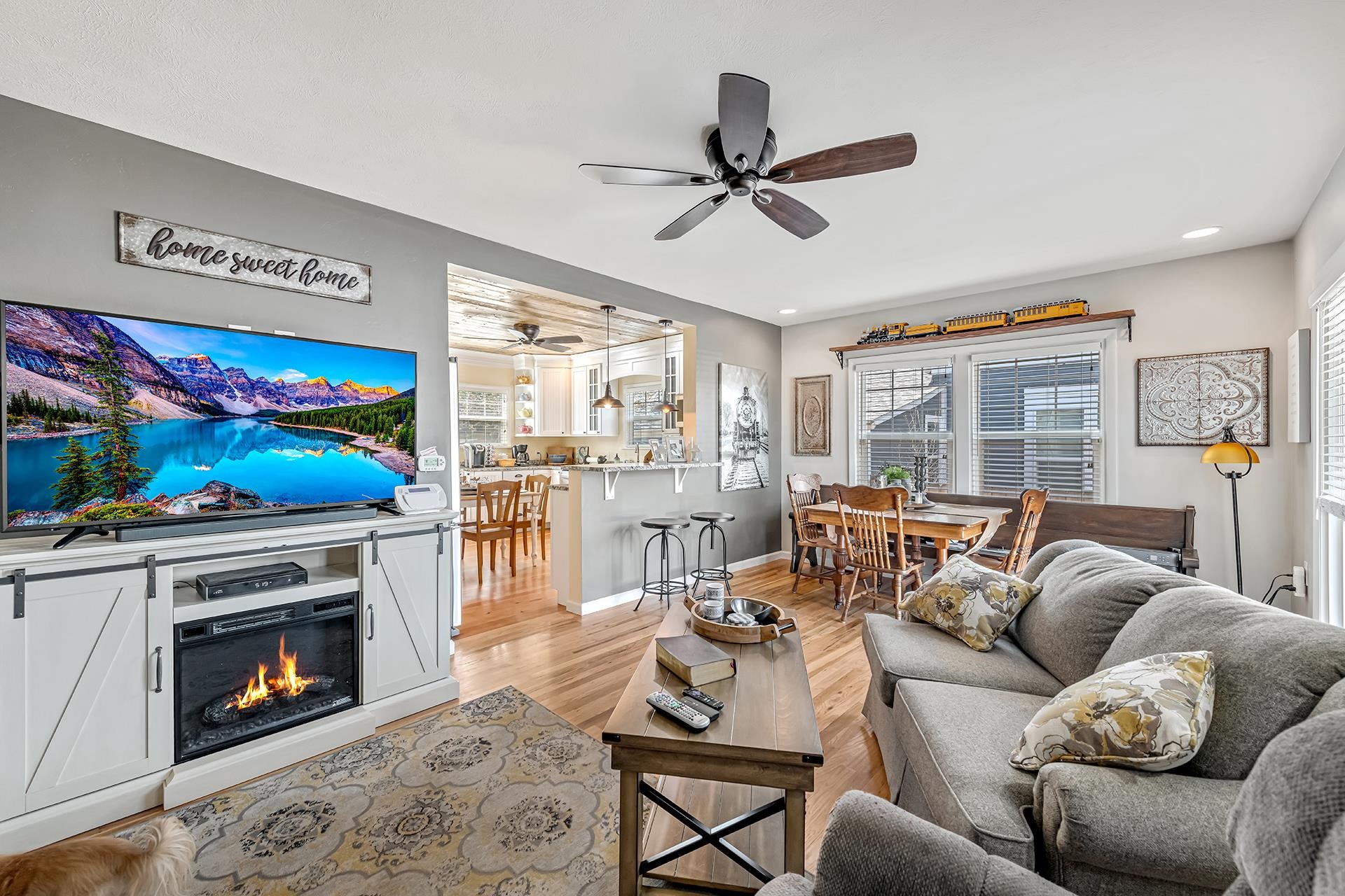 1235 Rood Avenue Grand Junction, CO 81501 - Photo 5 of 30