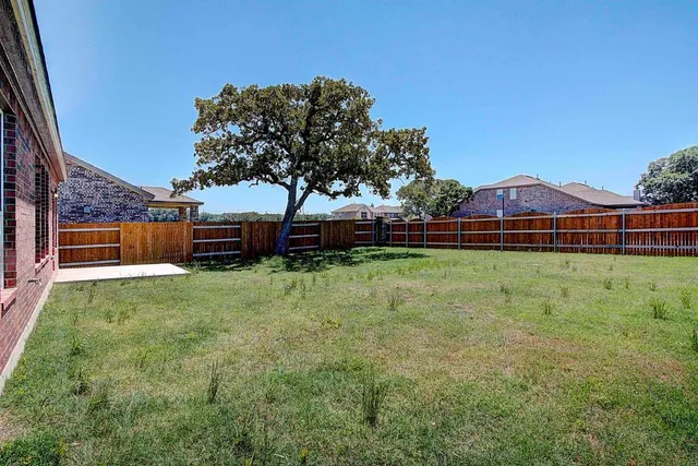 a view of outdoor space yard and patio