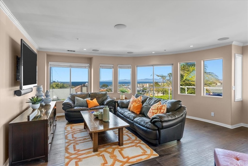 618 Ruby Street Redondo Beach, CA 90277 - Photo 24 of 50 a living room with furniture and a large window