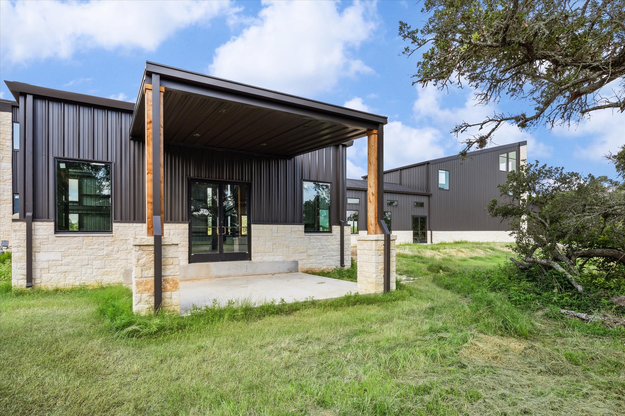 1286 Highway 237 Round Top, TX 78954 - Photo 22 of 24