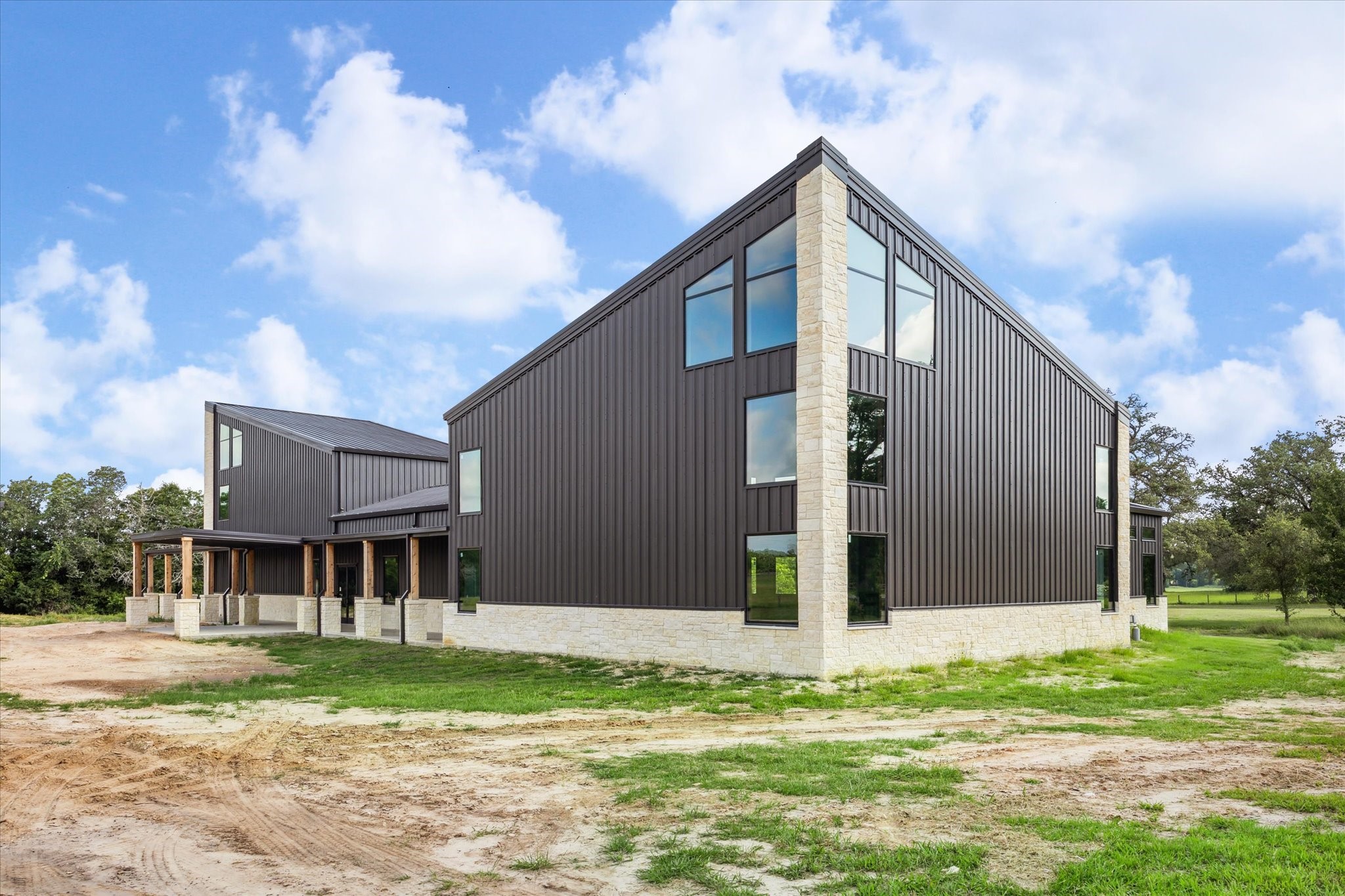 1286 Highway 237 Round Top, TX 78954 - Photo 9 of 24